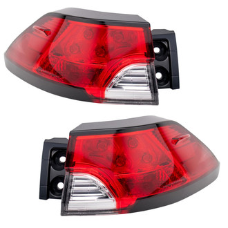 TRQ® - Driver and Passenger Side Outer Replacement Tail Lights