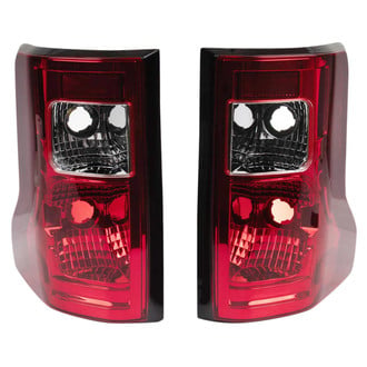 TRQ® - Driver Side Replacement Tail Lights