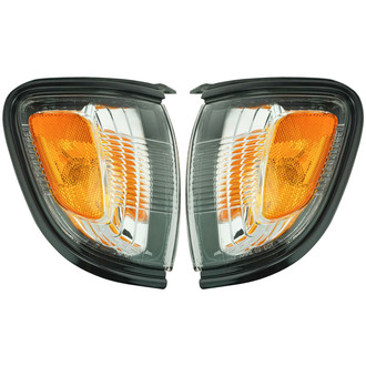 TRQ® - Driver and Passenger Side Replacement Turn Signal/Corner Lights