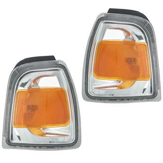 TRQ® - Driver and Passenger Side Replacement Turn Signal/Corner Lights