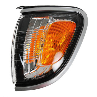 TRQ® - Driver Side Replacement Turn Signal/Corner Light