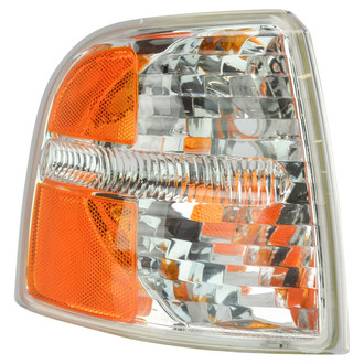 TRQ® - Passenger Side Replacement Turn Signal/Corner Light