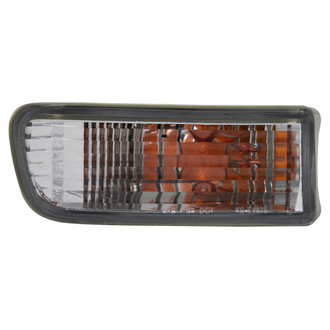 TRQ® - Driver Side Replacement Turn Signal/Parking Light