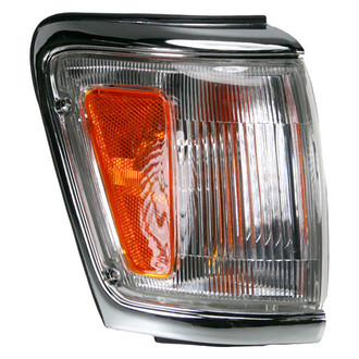 TRQ® - Passenger Side Replacement Turn Signal/Corner Light
