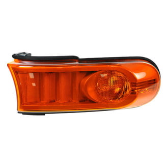 TRQ® - Driver Side Replacement Turn Signal/Corner Light