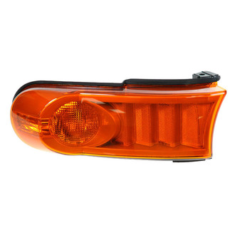 TRQ® - Passenger Side Replacement Turn Signal/Corner Light