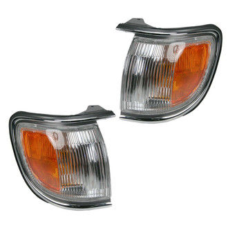 TRQ® - Driver and Passenger Side Replacement Turn Signal/Corner Lights