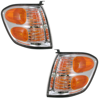 TRQ® - Driver and Passenger Side Replacement Turn Signal/Corner Lights