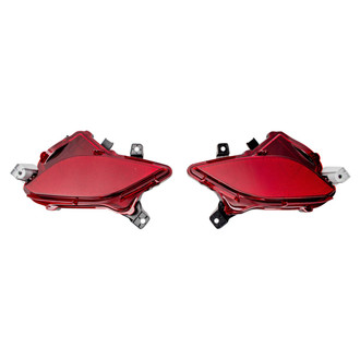 TRQ® - Rear Driver and Passenger Side Bumper Reflector Set