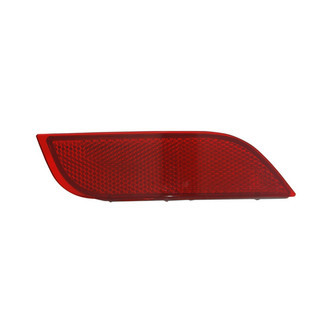 TYC® - Rear Passenger Side Bumper Reflector (Standard Line)