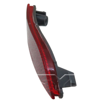 TYC® - Rear Passenger Side Bumper Reflector (Standard Line)