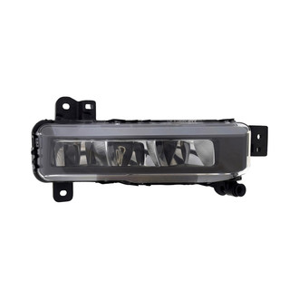 TYC® - Passenger Side Replacement Fog Light (Standard Line)