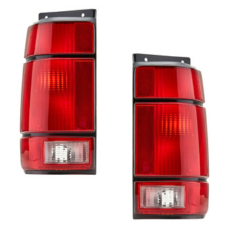 TYC® - Driver and Passenger Side Replacement Tail Lights (Standard Line)