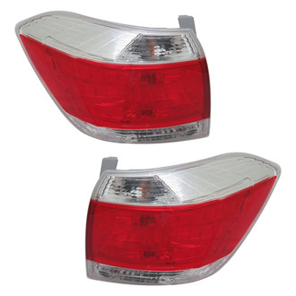 TYC® - Driver and Passenger Side Replacement Tail Lights (Standard Line)