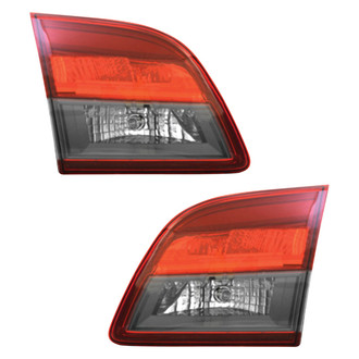 TYC® - Driver and Passenger Side Inner Replacement Tail Lights (Standard Line)