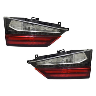 TYC® - Driver and Passenger Side Inner Replacement Tail Lights (Standard Line)