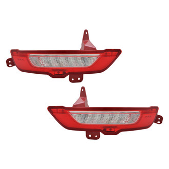 TYC® - Driver and Passenger Side Lower Replacement Tail Lights (Standard Line)