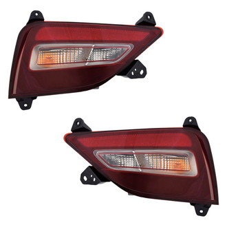 TYC® - Driver and Passenger Side Replacement Backup Lights (Standard Line)