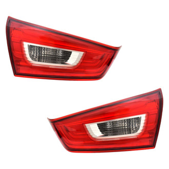 TYC® - Driver and Passenger Side Inner Replacement Tail Lights (Standard Line)