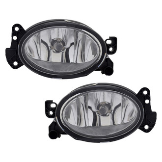 TYC® - Replacement Fog Light Set (Standard Line)