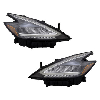 TYC® - Driver and Passenger Side Replacement Headlight Set (Standard Line)