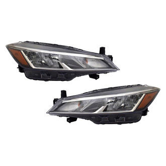 TYC® - Driver and Passenger Side Replacement Headlight Set (Standard Line)