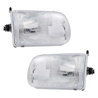 TYC® - Driver and Passenger Side Replacement Headlight Set (Standard Line)