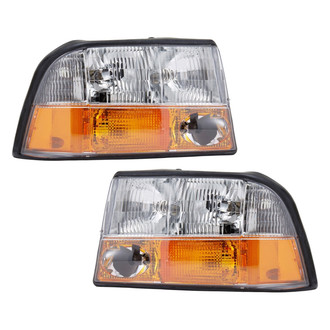 TYC® - Driver and Passenger Side Replacement Headlight Set (Standard Line)