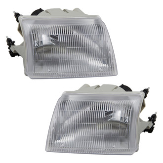 TYC® - Driver and Passenger Side Replacement Headlight Set (Standard Line)