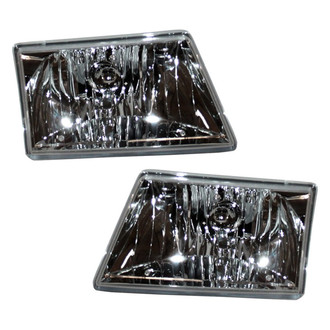 TYC® - Driver and Passenger Side Replacement Headlight Set (Standard Line)