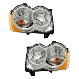 TYC® - Driver and Passenger Side Replacement Headlight Set (Standard Line)