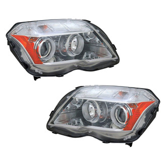 TYC® - Driver and Passenger Side Replacement Headlight Set (Standard Line)