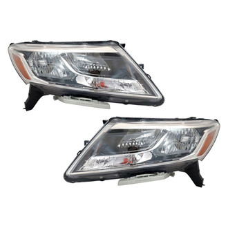 TYC® - Driver and Passenger Side Replacement Headlight Set (Standard Line)
