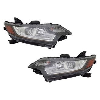 TYC® - Driver and Passenger Side Replacement Headlight Set (Standard Line)