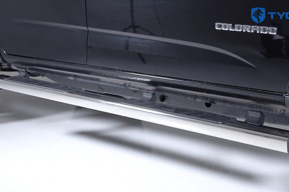 Tyger® - 4" Riser™ Black Triangular Step Bars Installation Video