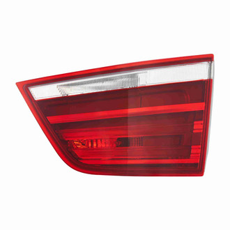 Valeo® - Passenger Side Inner Replacement Tail Light