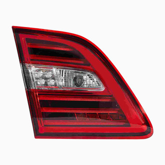 Valeo® - Driver Side Inner Replacement Tail Light
