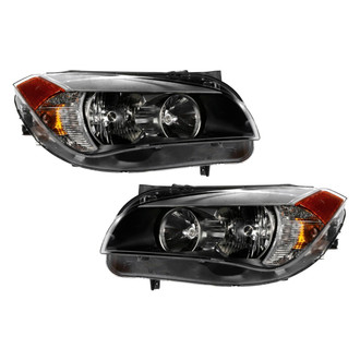 Valeo® - Replacement Headlight