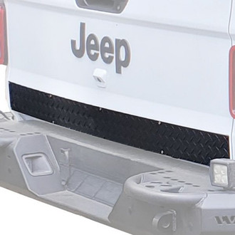 Warrior® - Black Diamond Plate Tailgate Cover