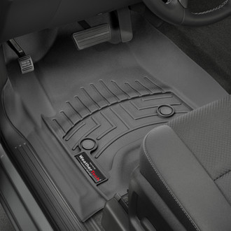 WeatherTech® - DigitalFit™ 1st Row Black Molded Floor Liners