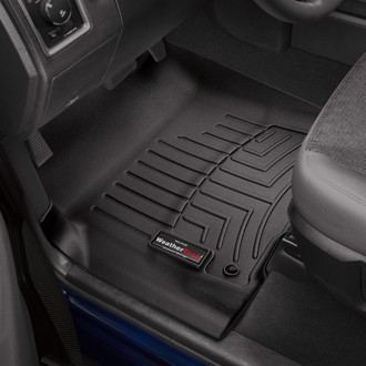 WeatherTech® - DigitalFit™ 1st Row Black Molded Floor Liners