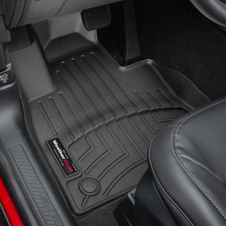 WeatherTech® - DigitalFit™ 1st Row Black Molded Floor Liners