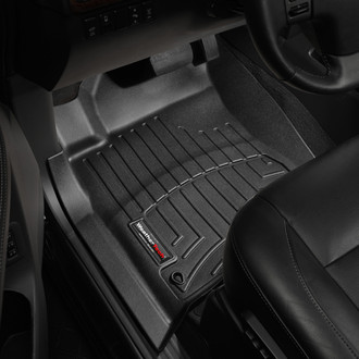 WeatherTech® - DigitalFit™ 1st Row Black Molded Floor Liners
