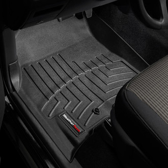 WeatherTech® - DigitalFit™ 1st Row Black Molded Floor Liners