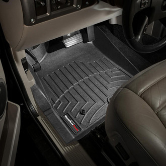WeatherTech® - DigitalFit™ 1st Row Black Molded Floor Liners