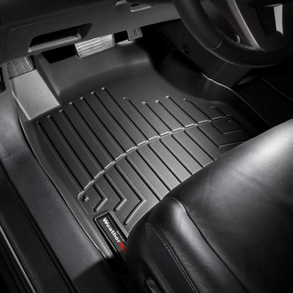 WeatherTech® - DigitalFit™ 1st Row Black Molded Floor Liners