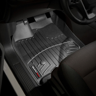 WeatherTech® - DigitalFit™ 1st Row Black Molded Floor Liners