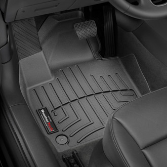 WeatherTech® - DigitalFit™ 1st Row Black Molded Floor Liners