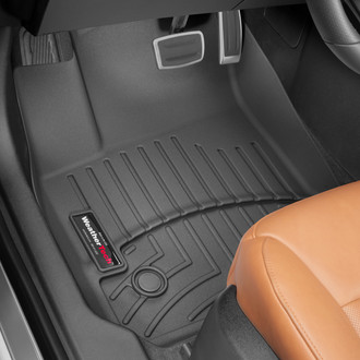 WeatherTech® - DigitalFit™ 1st Row Black Molded Floor Liners