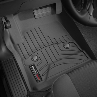 WeatherTech® - DigitalFit™ 1st Row Black Molded Floor Liners